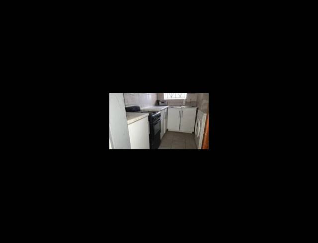 2 BEDROOM APARTMENT FOR SALE IN SUNNYSIDE